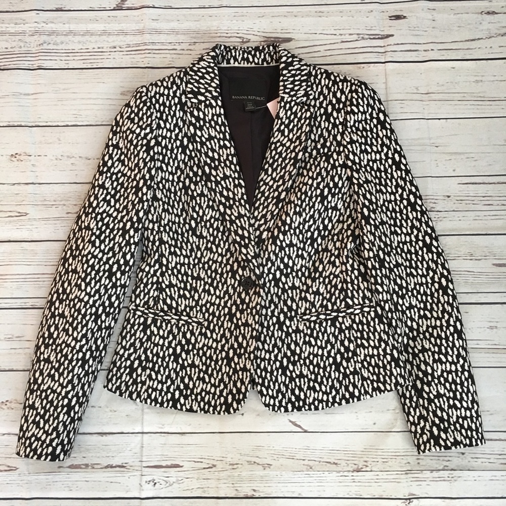 Banana Republic Animal Print Blazer Petite 00